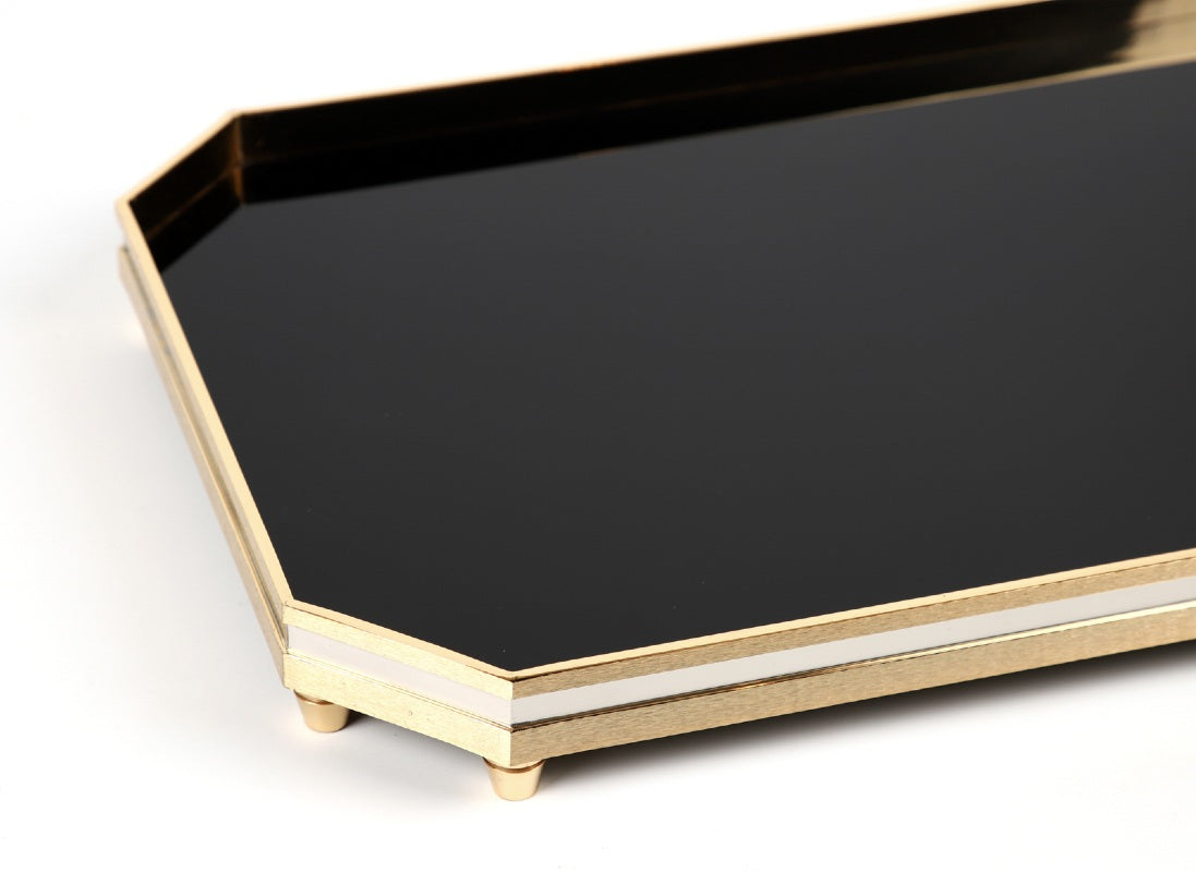 TABULEIRO EM BAQUELITE E LATÃO, ANOS 70