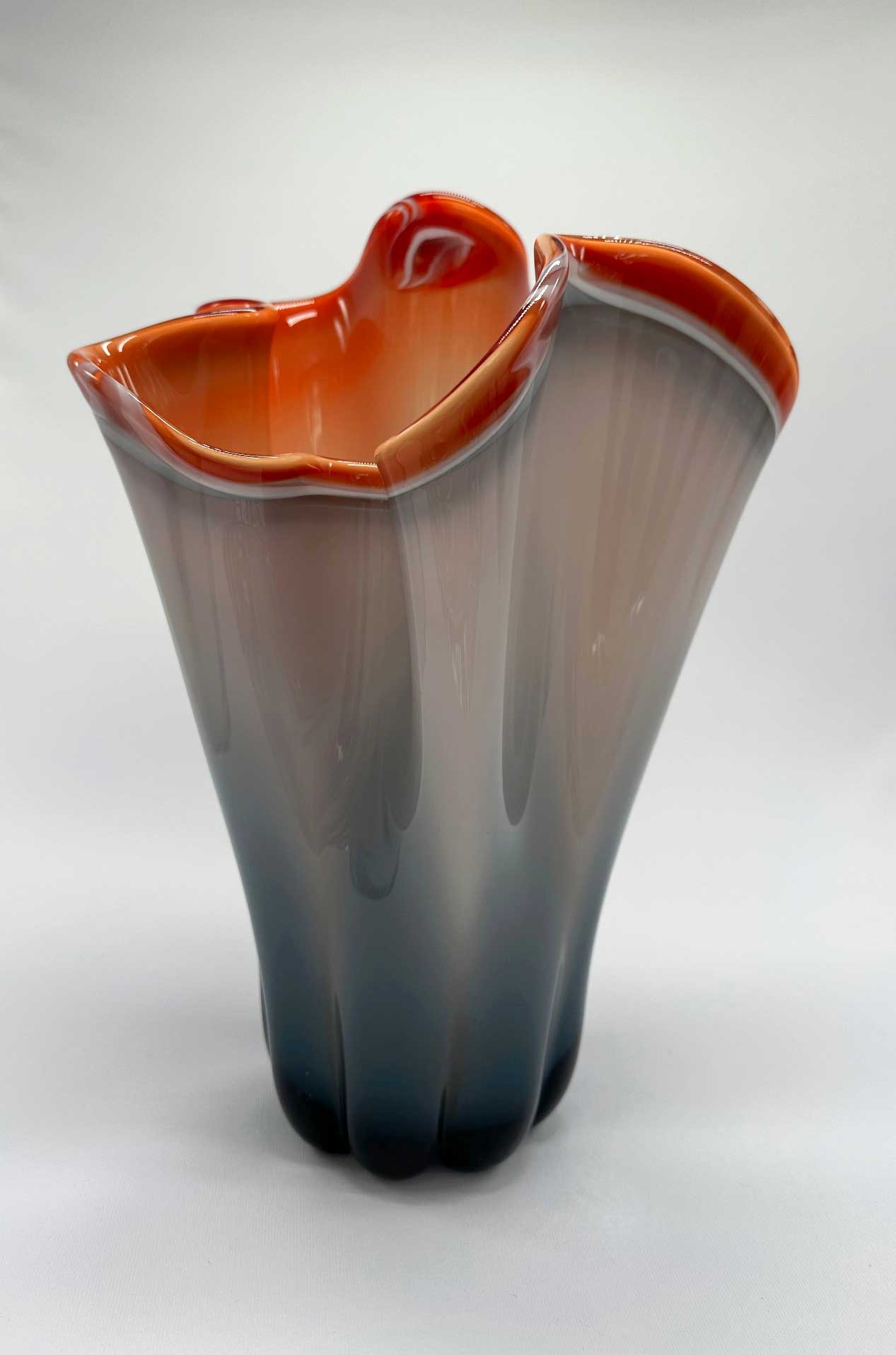 JARRÓN DE CRISTAL MODERNISTA
