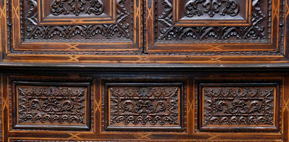 Peruvian cupboard 17th-18th Century