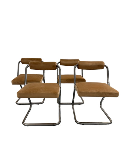 Set of 4 Italian Cantilever Chairs, 1970s