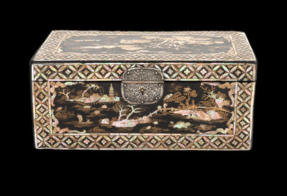 Caixa Lacada Ornamentada, Japão, Período Edo