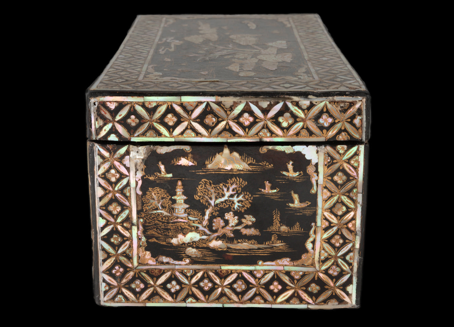 Caixa Lacada Ornamentada, Japão, Período Edo