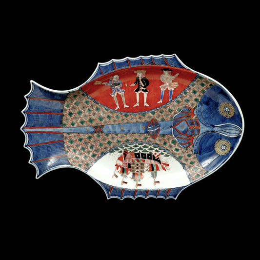 19th Century Dish in Imari porcelain