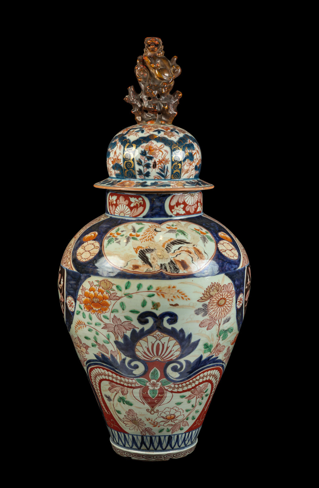 JAPANESE IMARI VASE